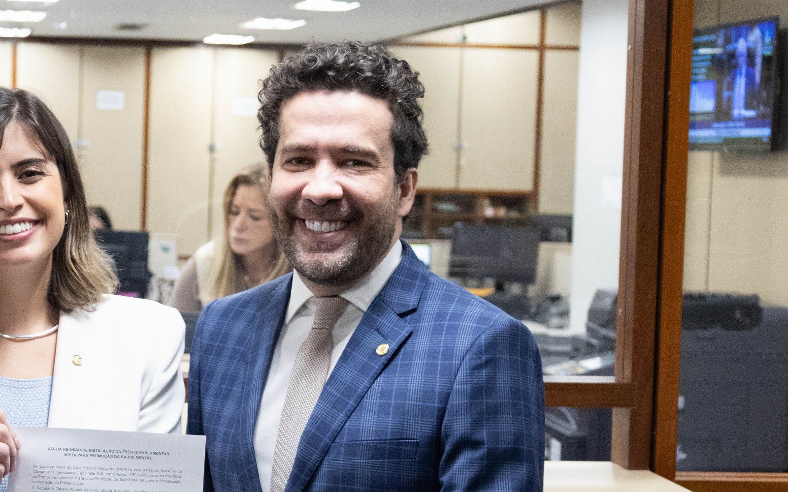 Foto de arquivo: André Janones na Câmara dos Deputados, em abril de 2023